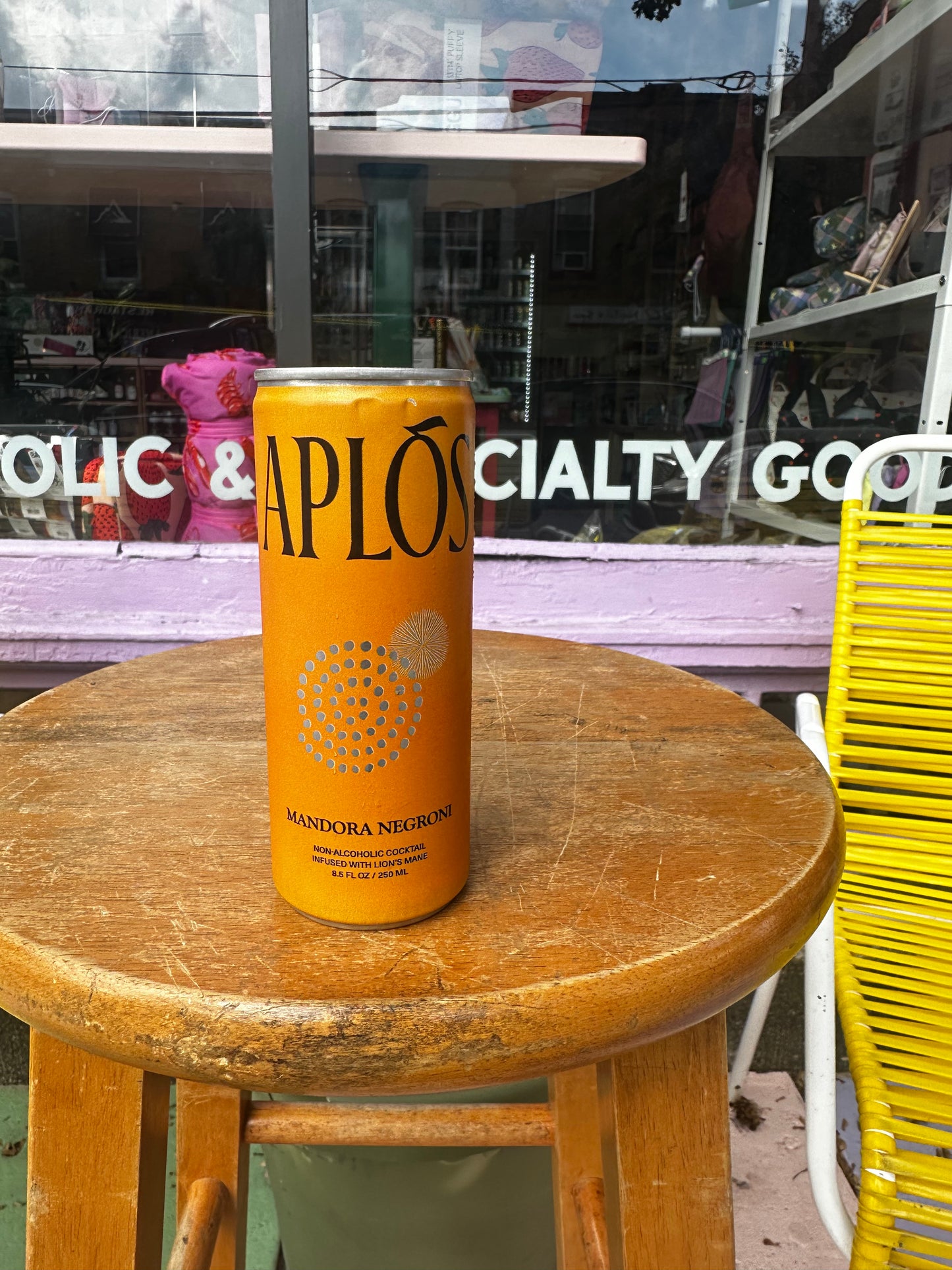 Aplos Mandora Negroni